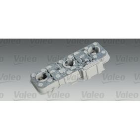 Köp Lamphållare, blinker av VALEO 085187 till det låga priset 174,54 kr