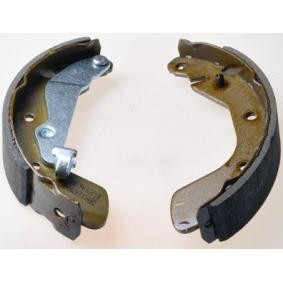 Comprar Juego de zapatas de frenos de DENCKERMANN B120194 a bajo precio de 23,29 €