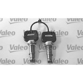 Køb Låsecylindersæt af VALEO 256471 til den lave pris 1594,66 DKK