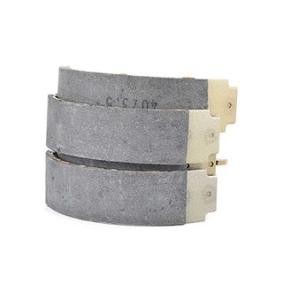 Köp Handbromsbackar av BSG BSG 60-205-005 till det låga priset 778,10 kr