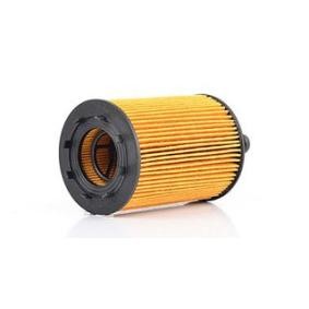 Achetez des Filtre à huile BSG BSG 90-140-009 à prix pour 27,16 €