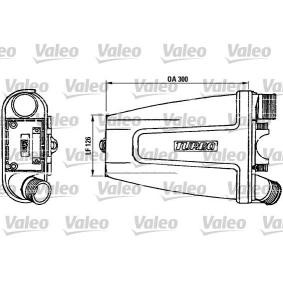 Köp Intercooler av VALEO 816790 till det låga priset 7939,29 kr