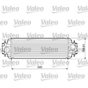 Kjøp Intercooler av VALEO 817554 til den lave prisen 1456,78 NOK