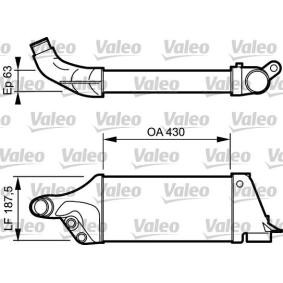 Köp Intercooler av VALEO 817762 till det låga priset 5919,01 kr