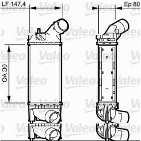 Köp Intercooler av VALEO 818853 till det låga priset 3720,10 kr