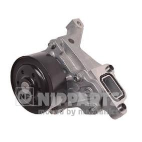 Achetez des Pompe à eau NIPPARTS N1513071 à prix pour 337,54 €
