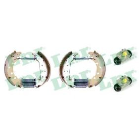 Comprar Kit frenos, disco de tambor de LPR OEK542 a bajo precio de 148,74 €
