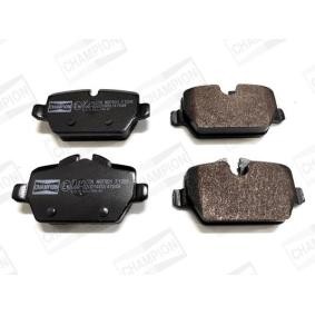 Achetez des Plaquettes de frein CHAMPION 573755CH à prix pour 28,68 €