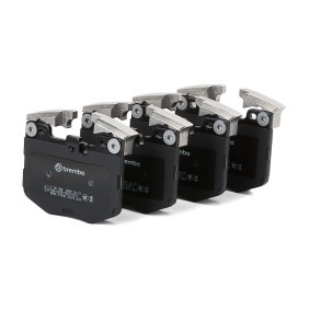 Bremsbeläge P 06 099