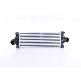 Köp Intercooler av NISSENS 961230 till det låga priset 2360,05 kr