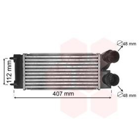 Köp Intercooler av VAN WEZEL 40004332 till det låga priset 1223,97 kr