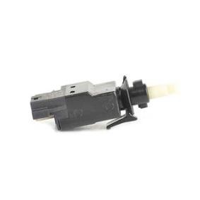Comprar Interruptor de luces freno de BSG BSG 60-840-024 a bajo precio de 36,08 €