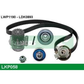 Wasserpumpe + Zahnriemensatz von LUCAS LKP058