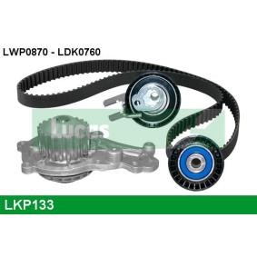 Wasserpumpe + Zahnriemensatz von LUCAS LKP133