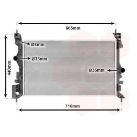 Kjøp Radiator, motorkjøling av VAN WEZEL 37012715 til den lave prisen 1419,97 NOK