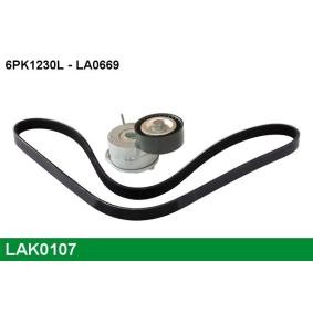 Achetez des Jeu de courroies trapézoïdales à nervures LUCAS LAK0107 à prix pour 46,65 €