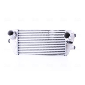 Köp Intercooler av NISSENS 961499 till det låga priset 5146,61 kr