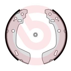 Köp Bromsbacksats av BREMBO S 79 527 till det låga priset 560,78 kr