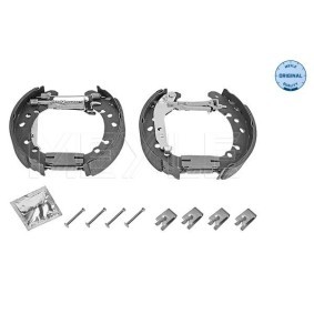 Achetez des Pompe à eau MEYLE 30-13 220 0027 à prix pour 51,54 €