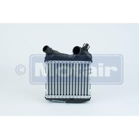 Kjøp Intercooler av MOTAIR 570014 til den lave prisen 3499,00 NOK