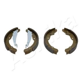 Achetez des Jeu de mâchoires de frein ASHIKA 55-00-0904 à prix pour 41,75 €