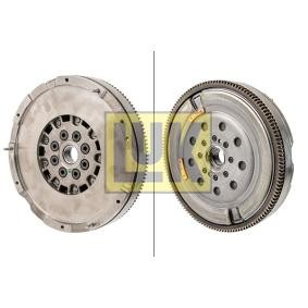 Osta LuK Vauhtipyörä netistä Astra Mk VII (K) Farmari (B16)-mallille edulliseen hintaan