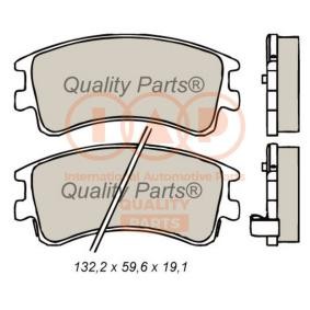 Comprar Cilindro principal de freno de IAP QUALITY PARTS 702-12065 a bajo precio de 133,01 €