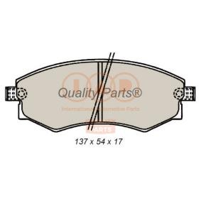Köp Bromsbelägg av IAP QUALITY PARTS 704-07030 till det låga priset 1447,74 kr