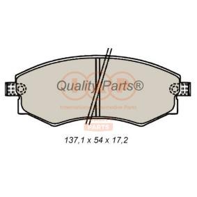 Köp Bromsbelägg av IAP QUALITY PARTS 704-07032 till det låga priset 1447,74 kr