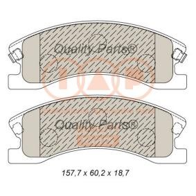 Köp Bromsbelägg av IAP QUALITY PARTS 704-10047 till det låga priset 1382,50 kr