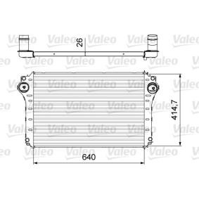 Köp Intercooler av VALEO 818568 till det låga priset 2715,24 kr