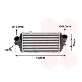 Köp Intercooler av VAN WEZEL 82014711 till det låga priset 1883,39 kr