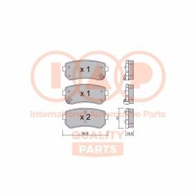 Köp Bromsbelägg av IAP QUALITY PARTS 704-21073P till det låga priset 1720,64 kr