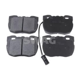 Acquista Kit pastiglie freni da SWAG 33 10 0194 a buon mercato per soli 37,10 €