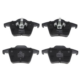Köp Bromsbelägg av MASTER-SPORT 13046071892N-SET-MS till det låga priset 438,84 kr