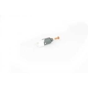 Comprar Interruptor de luces freno de BSG BSG 75-840-005 a bajo precio de 37,79 €