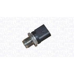 Köp Bränsletrycksgivare av MAGNETI MARELLI 215810014700 till det låga priset 1226,30 kr