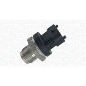 Köp Bränsletrycksgivare av MAGNETI MARELLI 215810015700 till det låga priset 604,52 kr