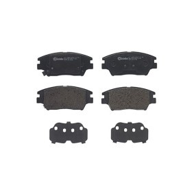 Acquista Kit pastiglie freni da MAGNETI MARELLI 363700477001 a buon mercato per soli 96,46 €