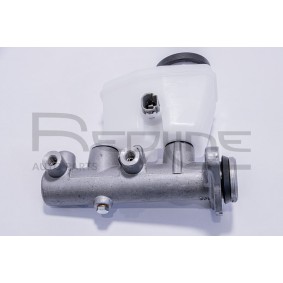 Comprar Cilindro principal de freno de RED-LINE 09TO022 a bajo precio de 99,18 €