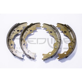 Comprar Juego de zapatas de frenos de RED-LINE 47KI004 a bajo precio de 51,77 €