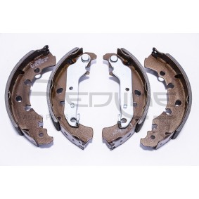 Comprar Juego de zapatas de frenos de RED-LINE 47MZ004 a bajo precio de 29,38 €