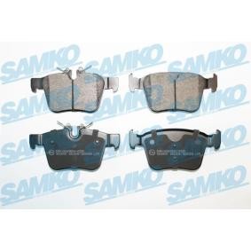 Acquista Kit pastiglie freni da SAMKO 5SP2028 a buon mercato per soli 27,16 €
