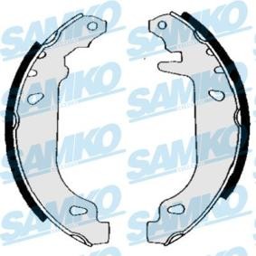 Comprar Juego de zapatas de frenos de SAMKO 84880 a bajo precio de 19,15 €