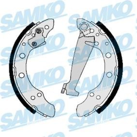 Comprar Juego de zapatas de frenos de SAMKO 86830 a bajo precio de 20,95 €