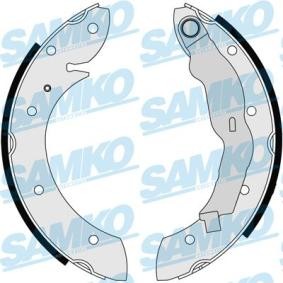 Comprar Juego de zapatas de frenos de SAMKO 87135 a bajo precio de 28,43 €