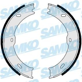 Comprar Zapata de freno de mano de SAMKO 89710 a bajo precio de 28,01 €