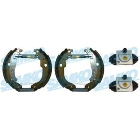 Achetez des Kit de freins, freins à tambours SAMKO KEG682 à prix pour 113,43 €