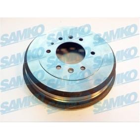 Comprar Tambor de freno de SAMKO S70626 a bajo precio de 63,90 €