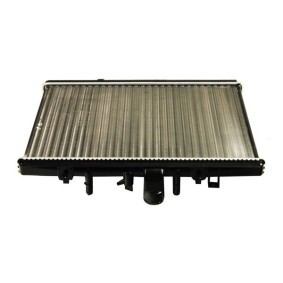 Achetez des Radiateur du moteur MAXGEAR AC230082 à prix pour 83,93 €